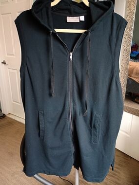 croft & barrow Sleeveless Black Zip Hoodie Vest Cover Up. Xxl